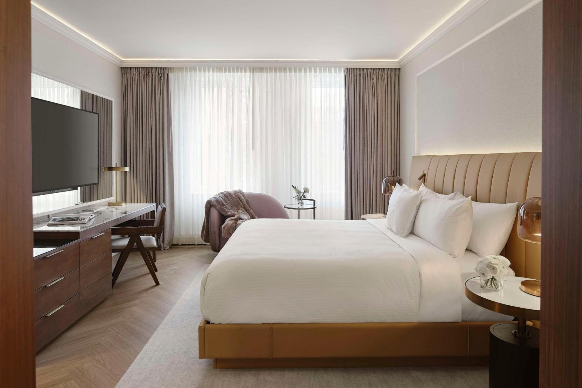 Vogue Hotel Montreal Downtown, Curio Collection By Hilton Ngoại thất bức ảnh