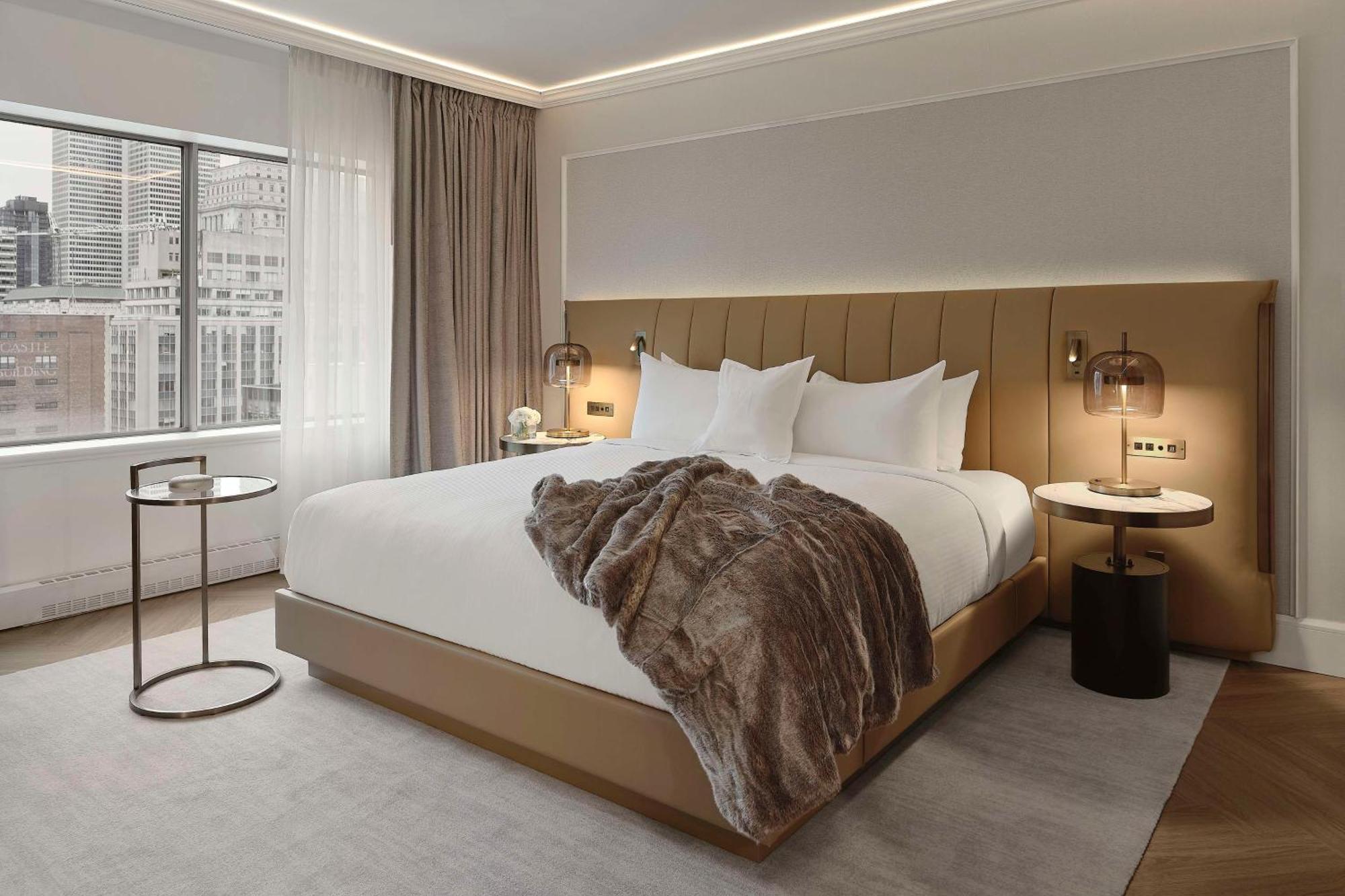 Vogue Hotel Montreal Downtown, Curio Collection By Hilton Ngoại thất bức ảnh