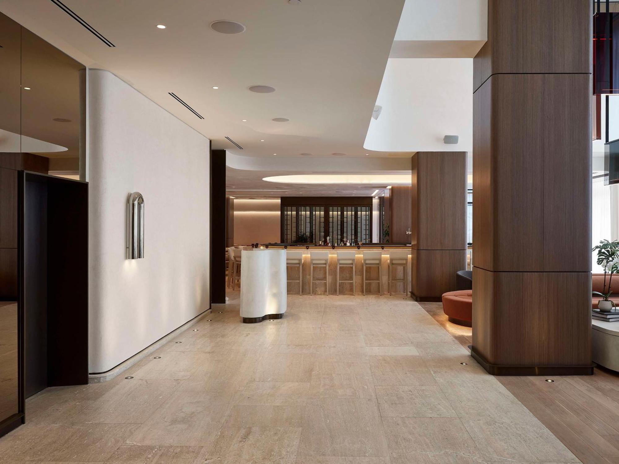 Vogue Hotel Montreal Downtown, Curio Collection By Hilton Ngoại thất bức ảnh